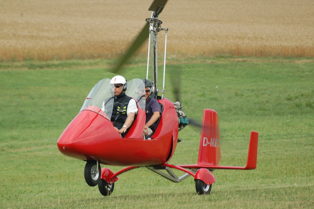 Jetzt geht's loooos .... im Tragschrauber!