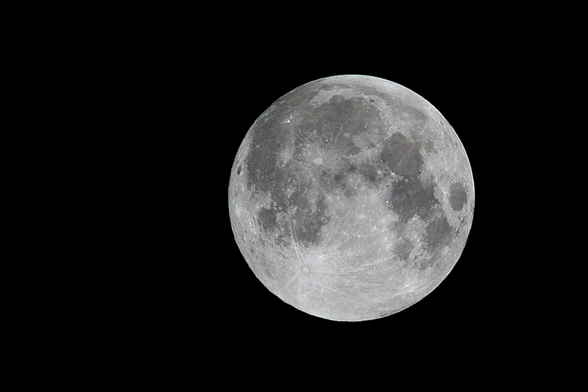 Jetzt habe ich die richtigen Einstellungen für den Mond gefunden