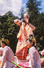 Jeunes danseuses en fête