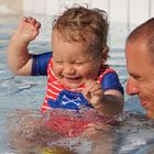 Jeux d'eau avec Papa!