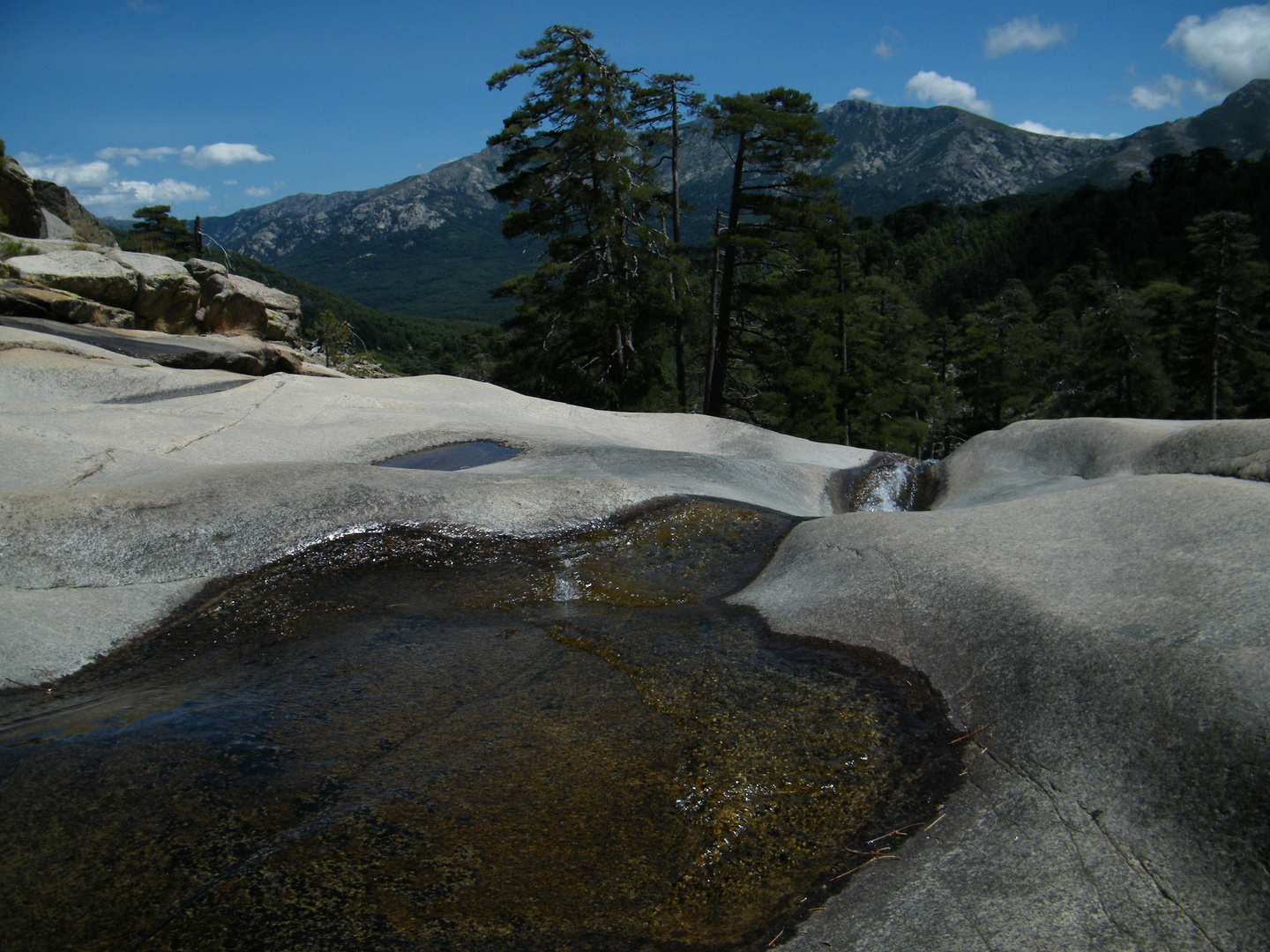 Jeux d'eau dans le massif Corse