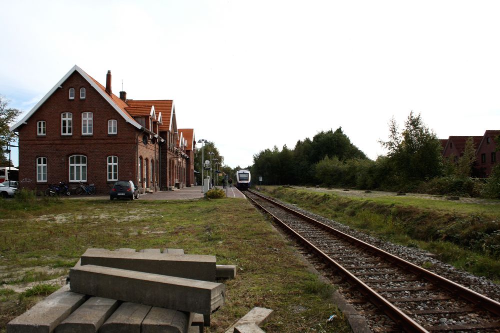 Jever Foto & Bild gleise, eisenbahn, verkehr & fahrzeuge Bilder auf