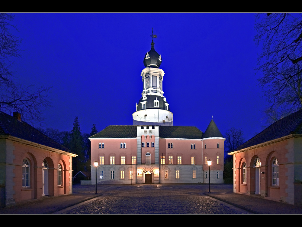 Jever Schloss - Front