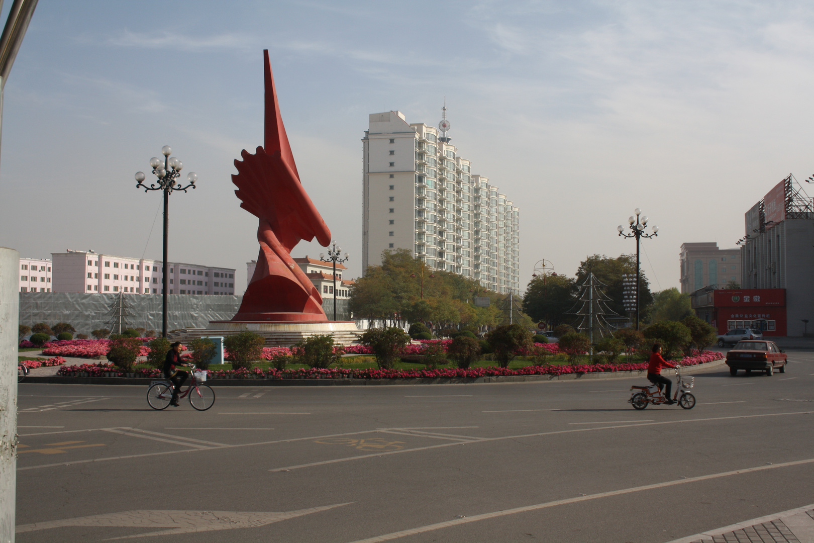 Jiayuguan, Kreuzung bei Tag