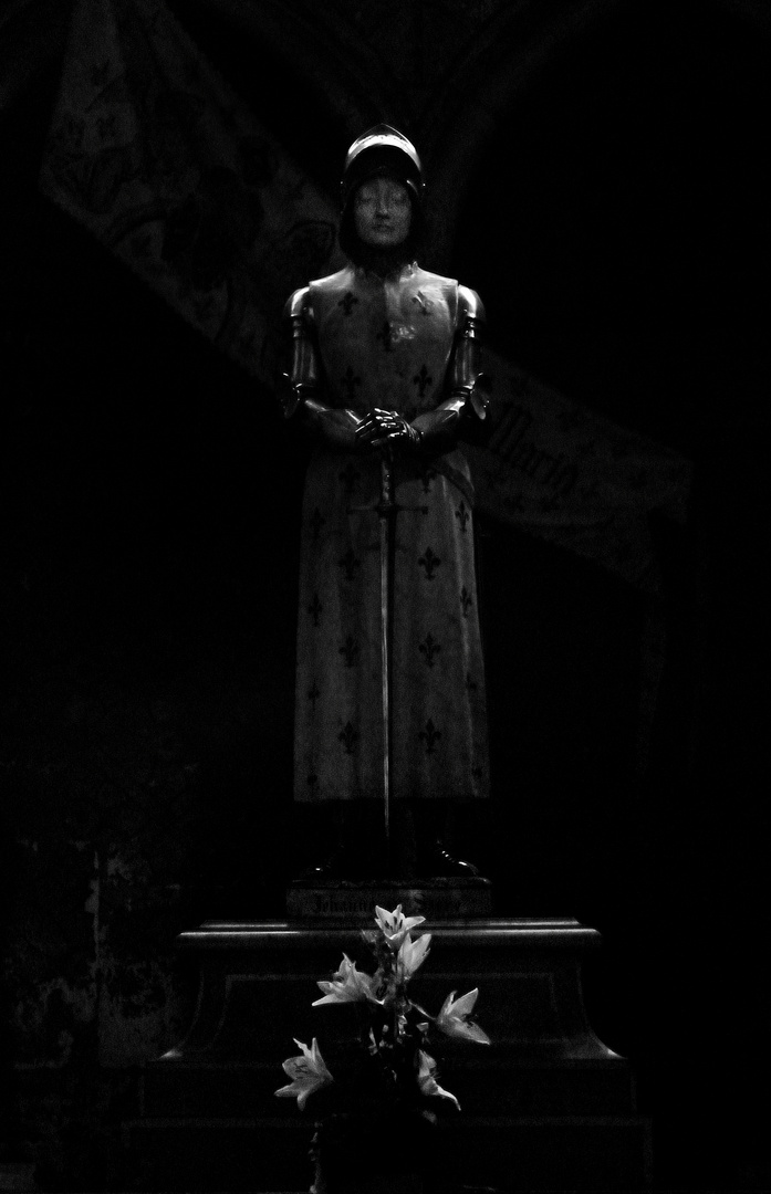 Joan of Arc in the dark