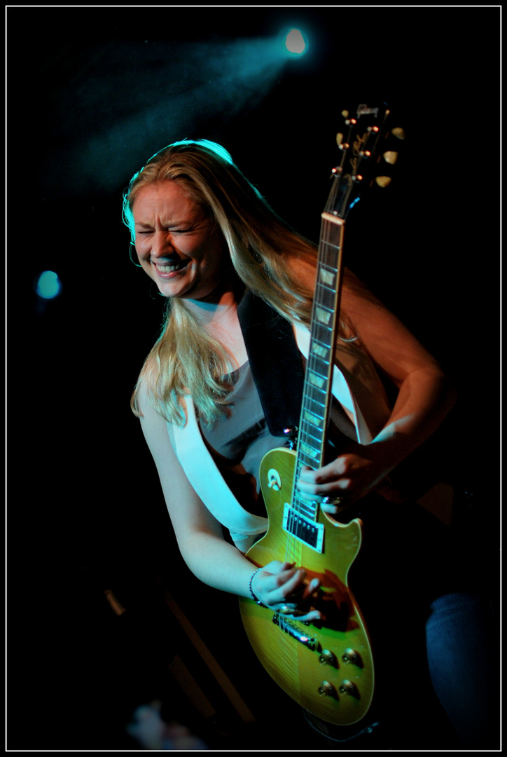 Joanne Shaw Taylor