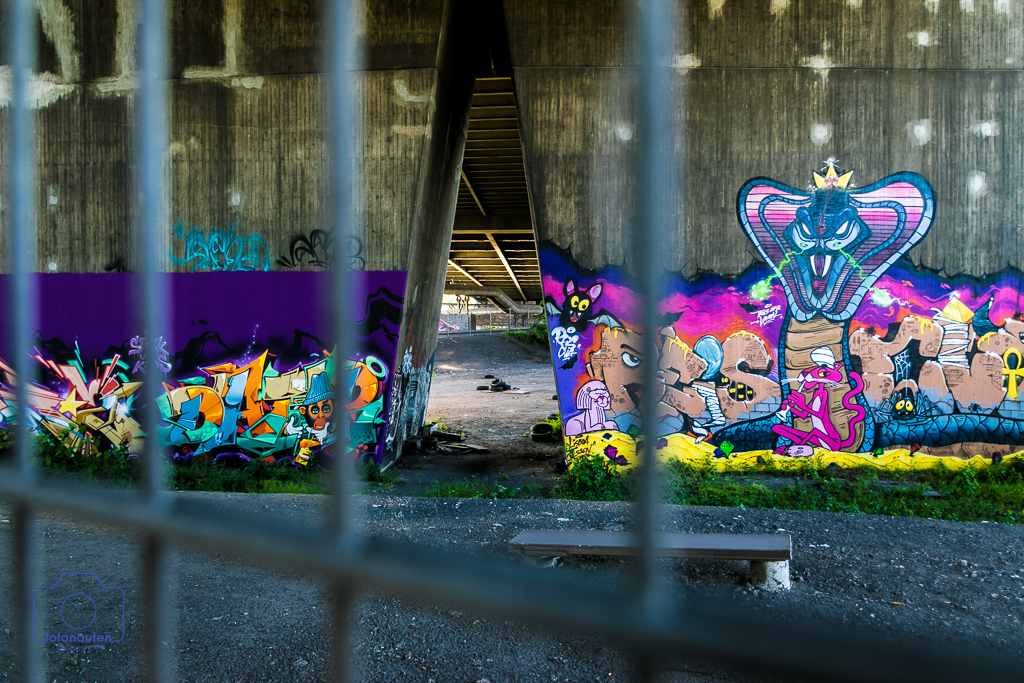 Jochen Pils - Graffiti Bridge