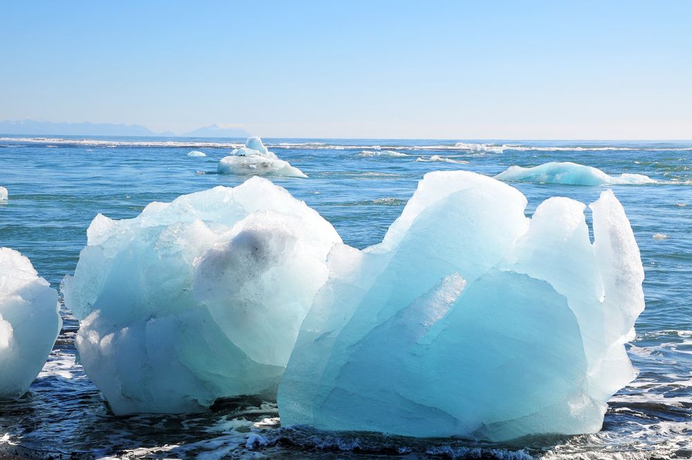 Jökulsárlón - Eisberge auf dem Weg ins Meer