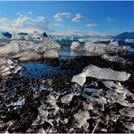 Jökulsárlón on the Rocks (II)