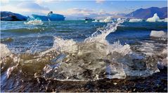 Jökulsárlón on the Rocks (V)