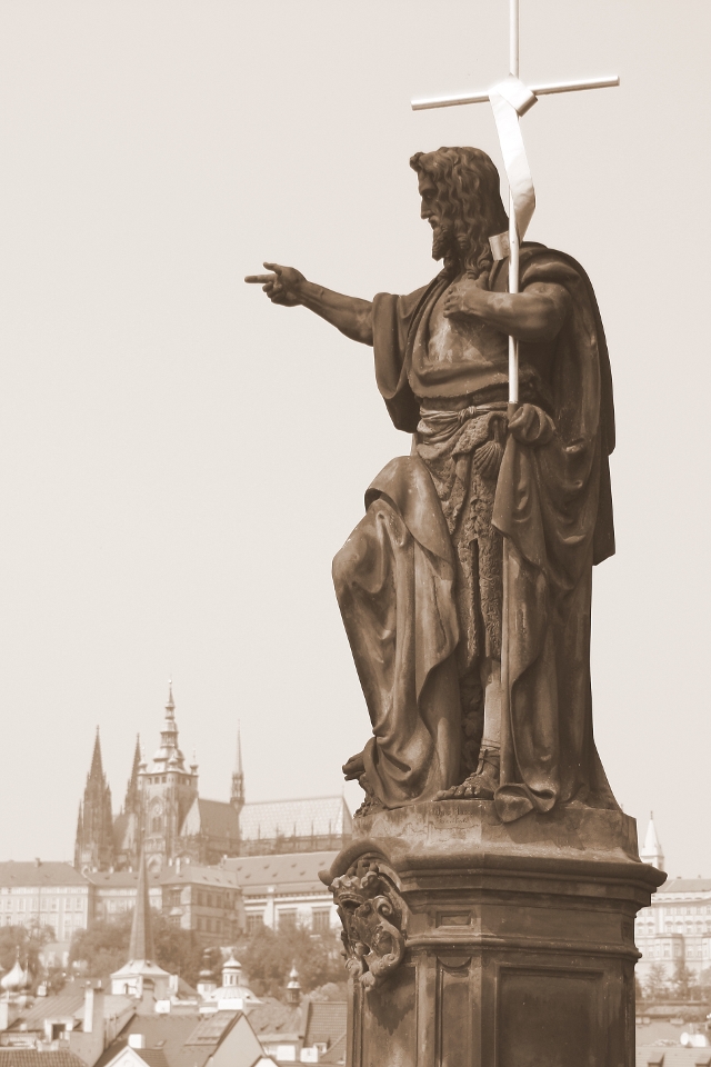 Johannes der Täufer auf der Karlsbrücke in Prag