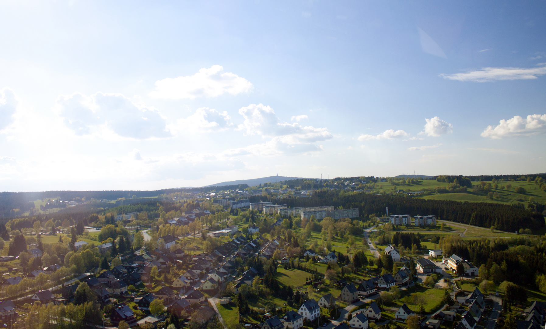 Johanngeorgenstadt - Blick Richtung Auersberg aus der Luft