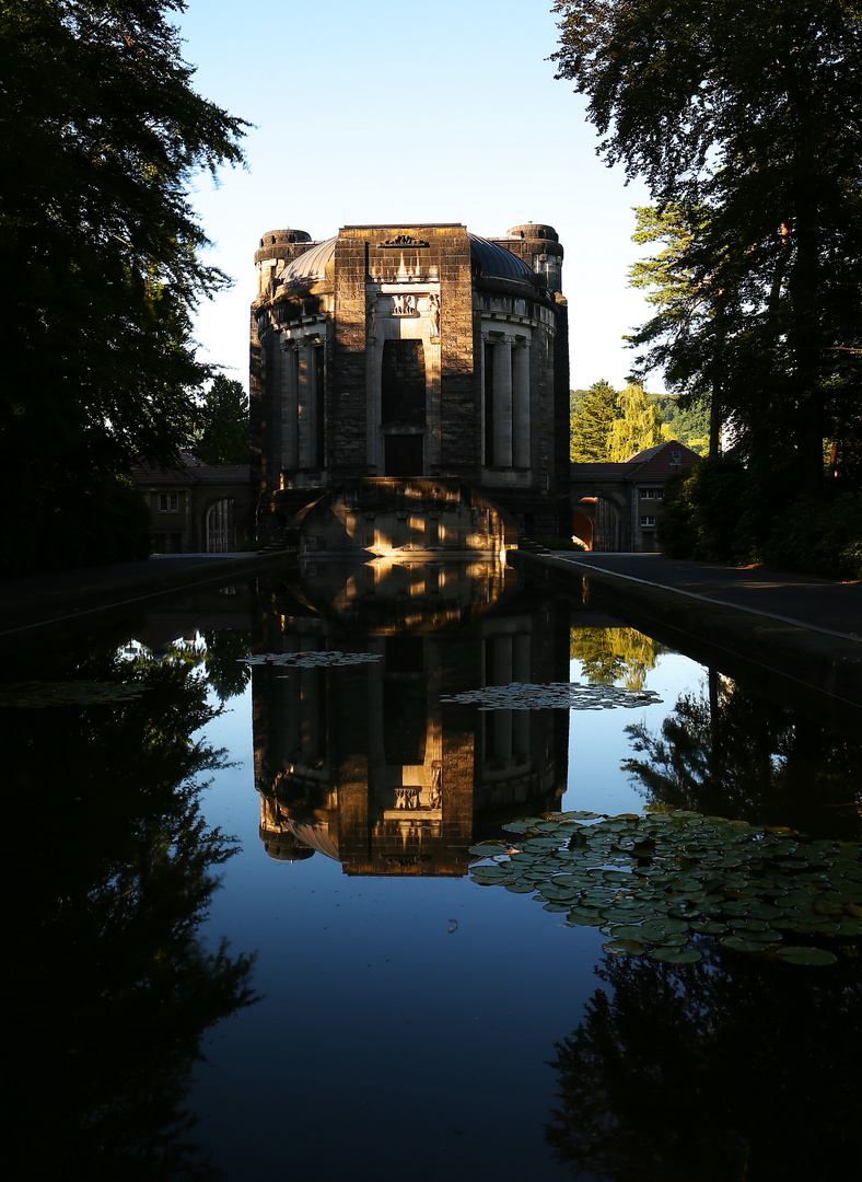 Johannisfriedhof