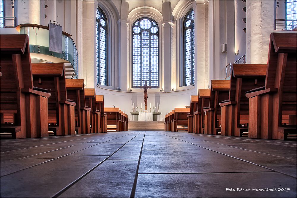 Johanniskirche zu Düsseldorf ....