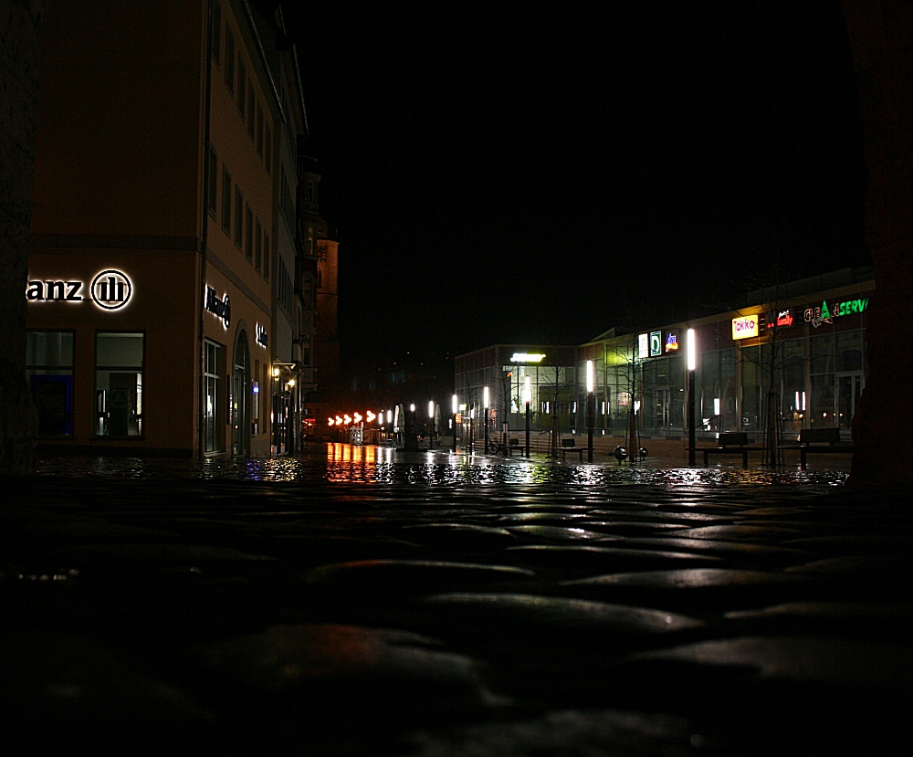 Johannisstraße by Nacht