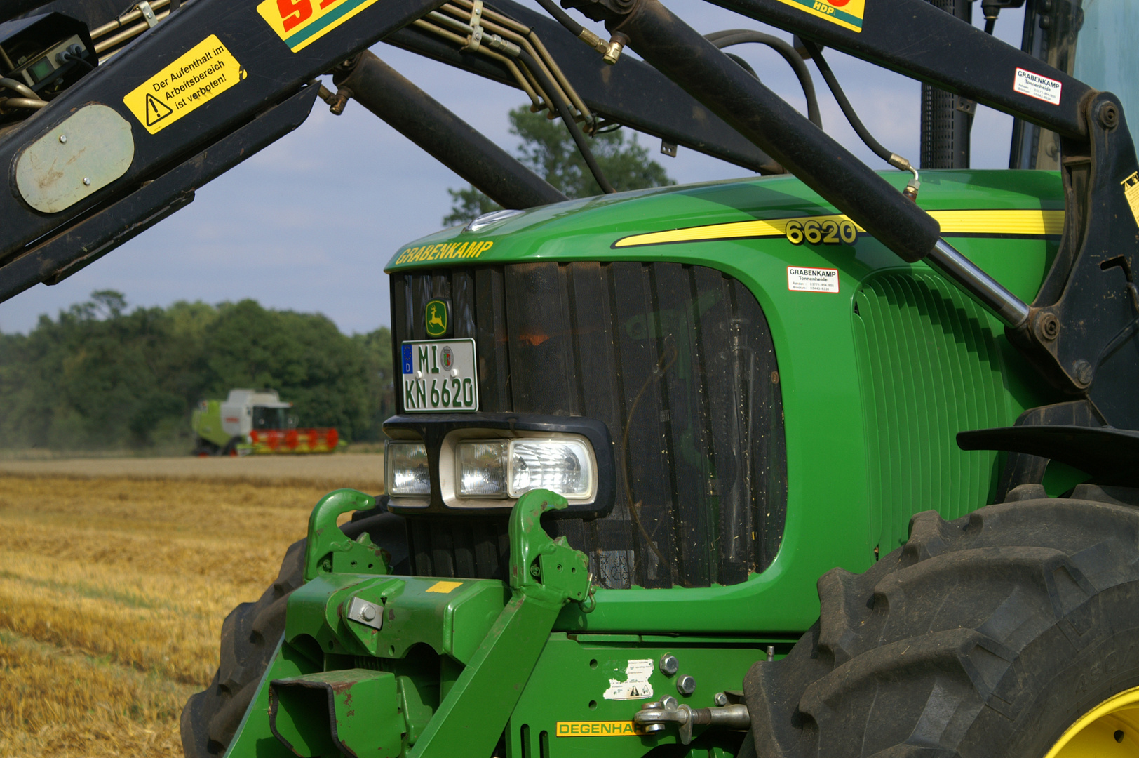 John Deere 6620