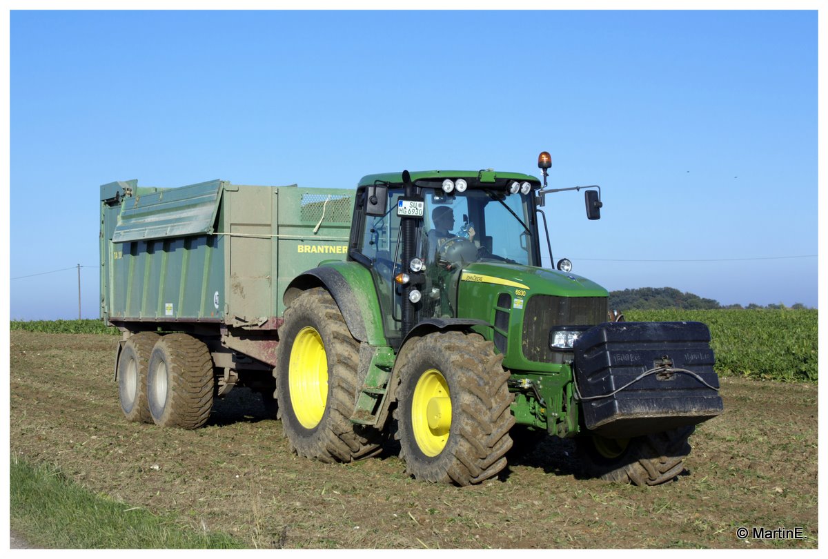 John Deere 6930