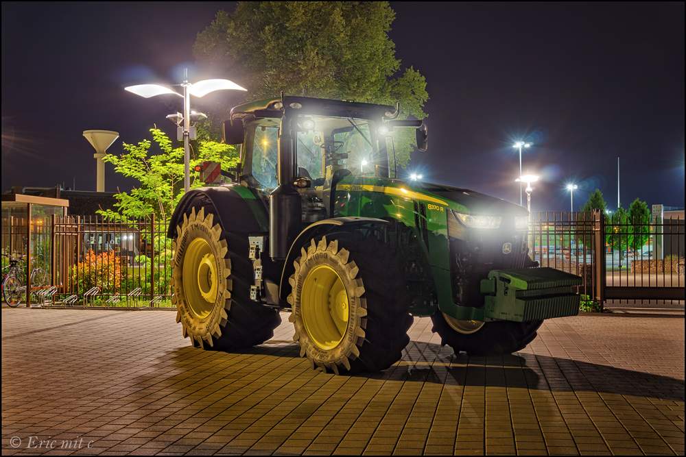 John Deere 8370 R