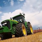 John Deere 8420 mit 7 Schar Beetpflug