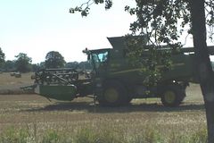 John Deere W 660i