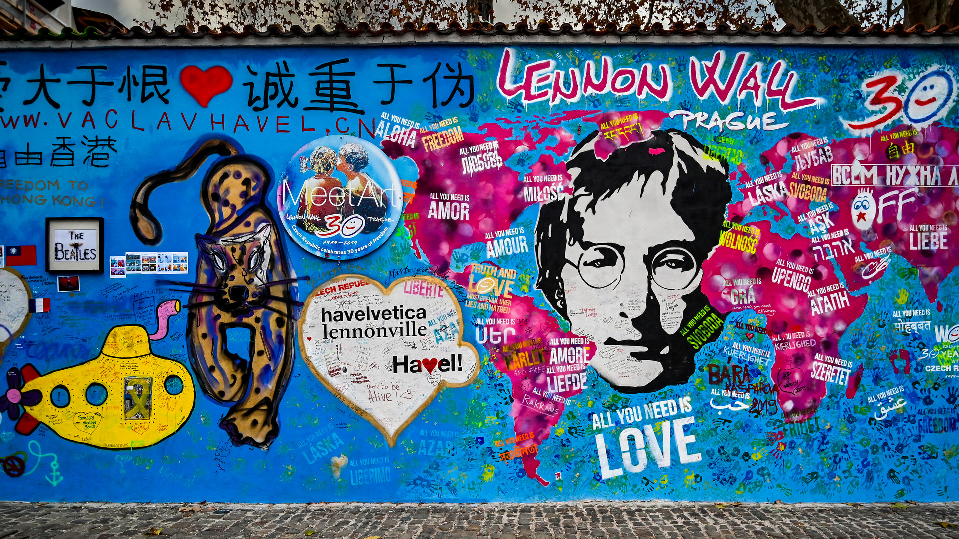 John Lennon Wall 01