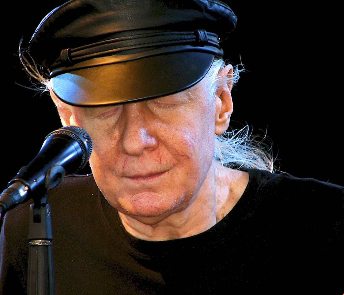 Johnny Winter 23.2.1944 -16.7.2014