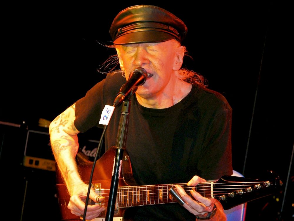 Johnny Winter am 23.2. .....