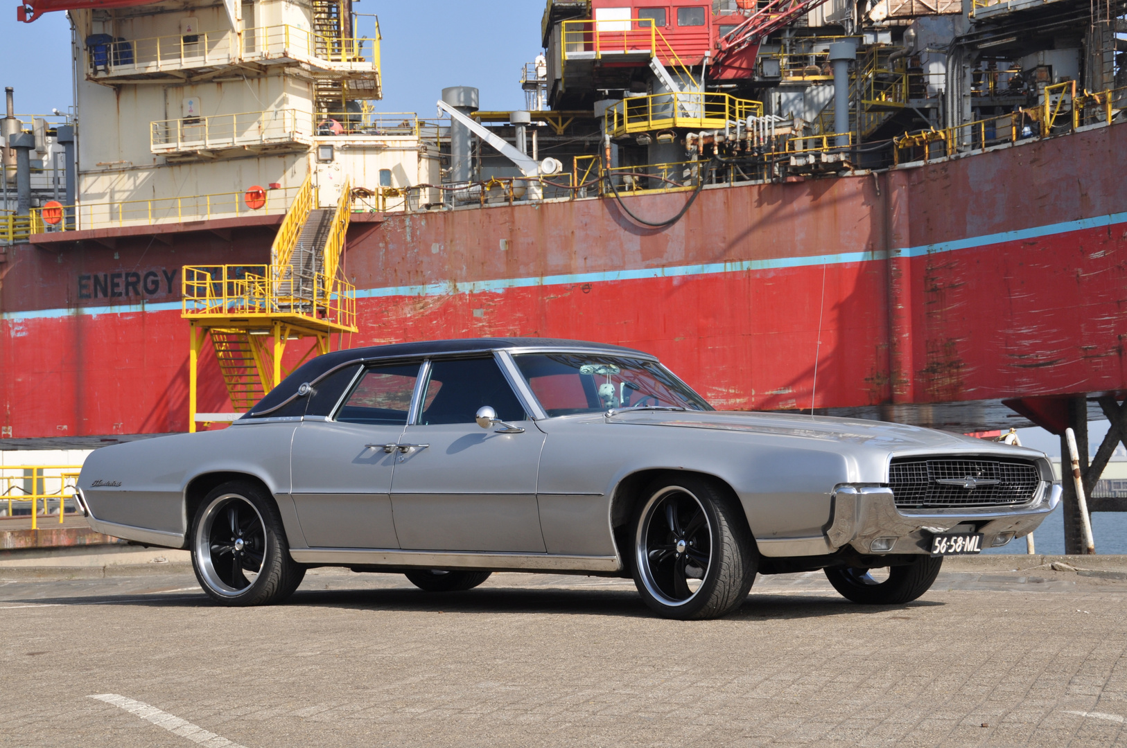 John`s 1967 Ford Thunderbird