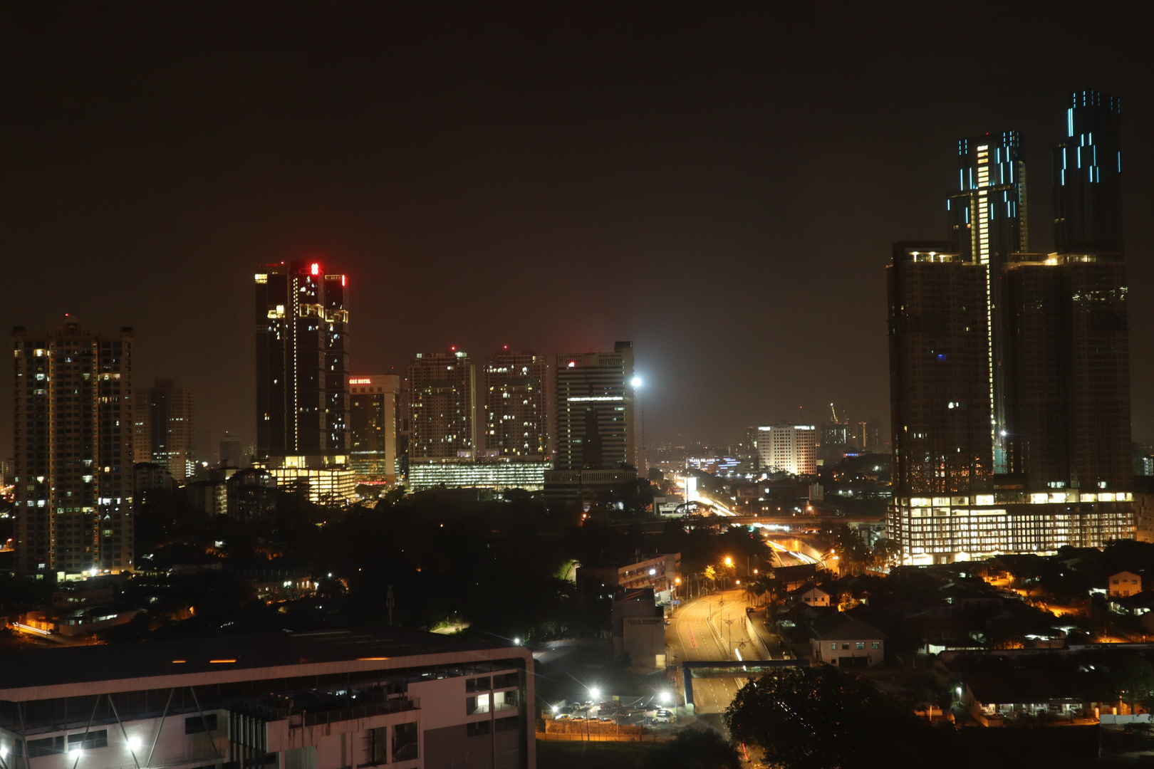 Johor Bahor bei Nacht