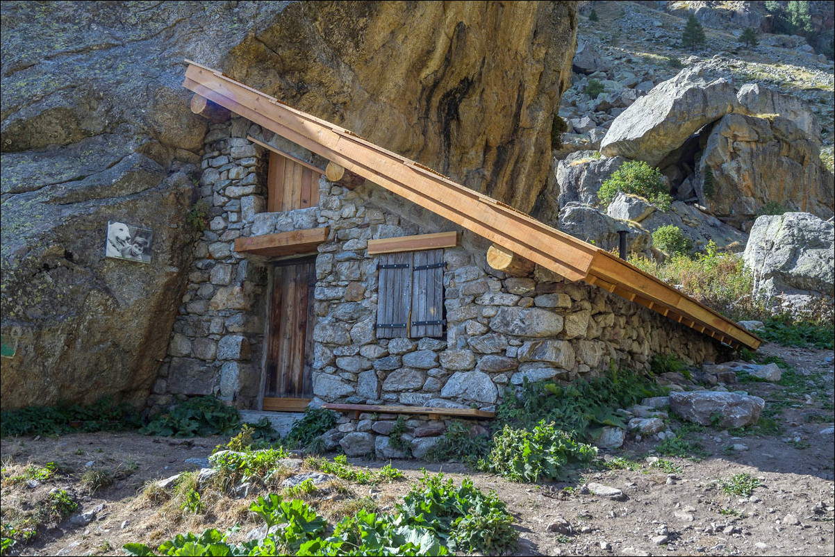 Joli petit chalet à l'arrivée