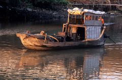 Jonque sur le DELTA du MEKONG