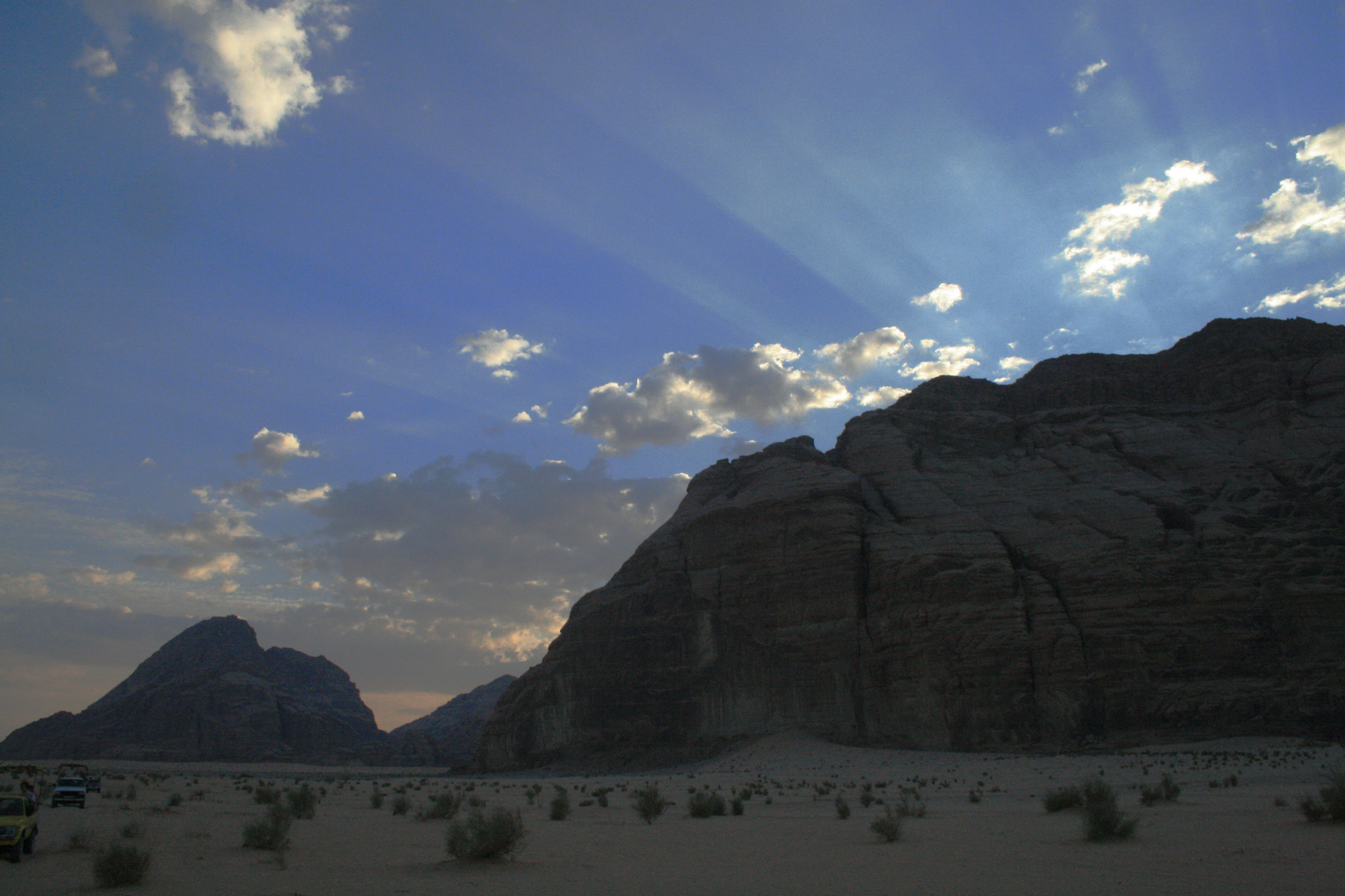 JORDAN WADI RUM Les rayons d'Allah