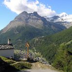 Josefskapelle mit Saas Grund und dem Mittagshorn