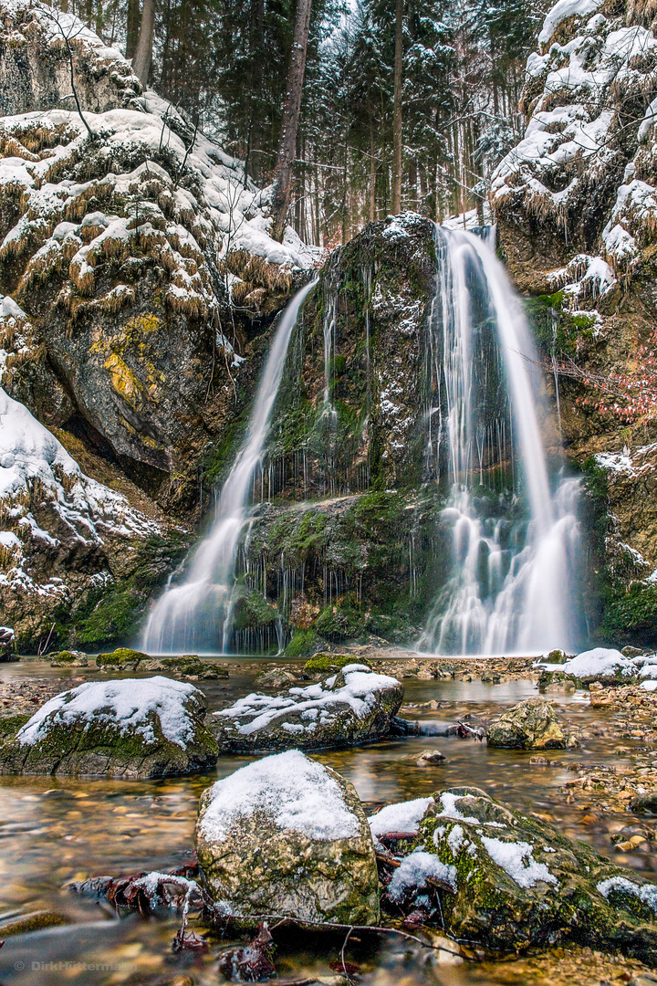 Josefsthaler Wasserfall im Winter