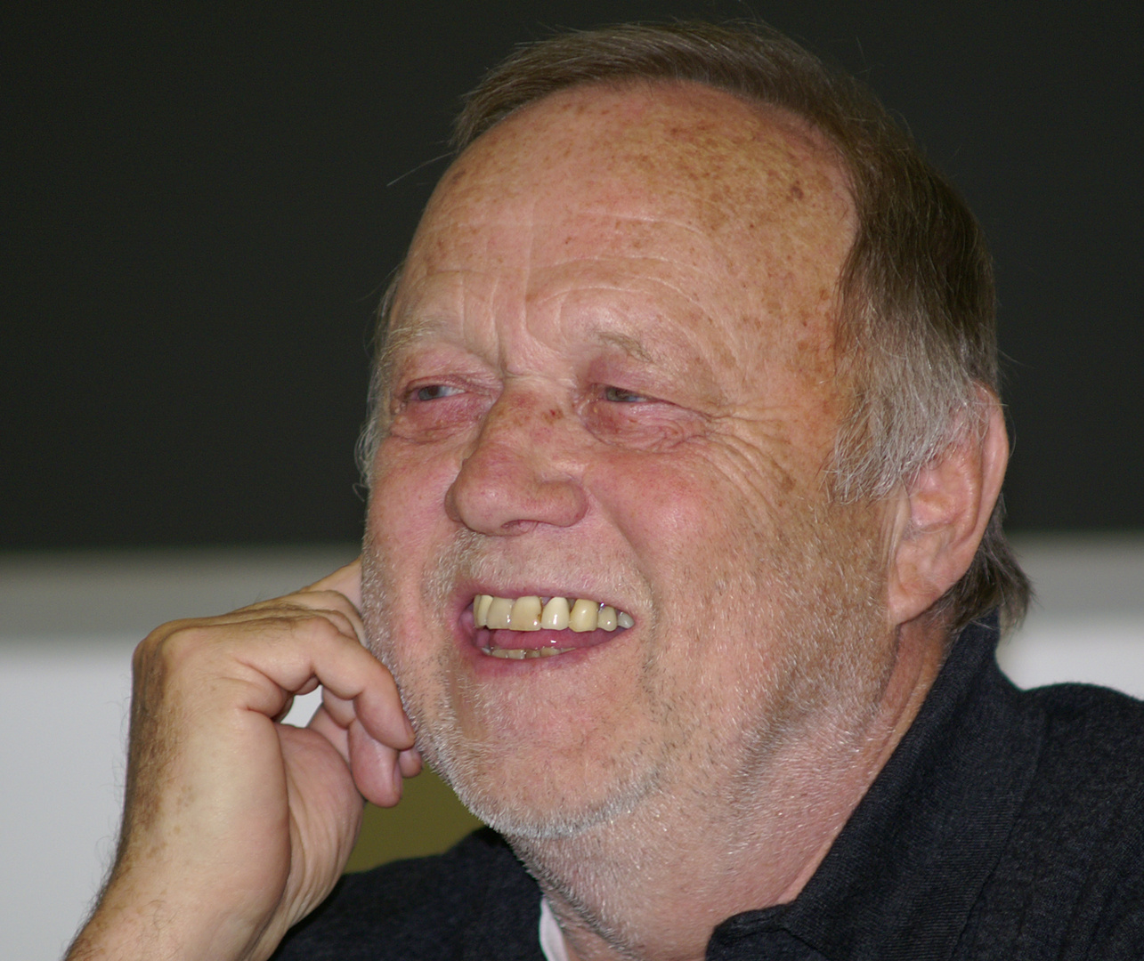 Joseph Vilsmaier Foto & Bild indoor, portrait, menschen Bilder auf