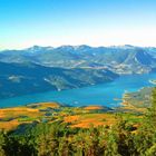 jour d'été tardif, près du lac de Serre Poncon. 