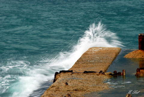 Jour d'orage sur le port de Tel Aviv by Ephraim 