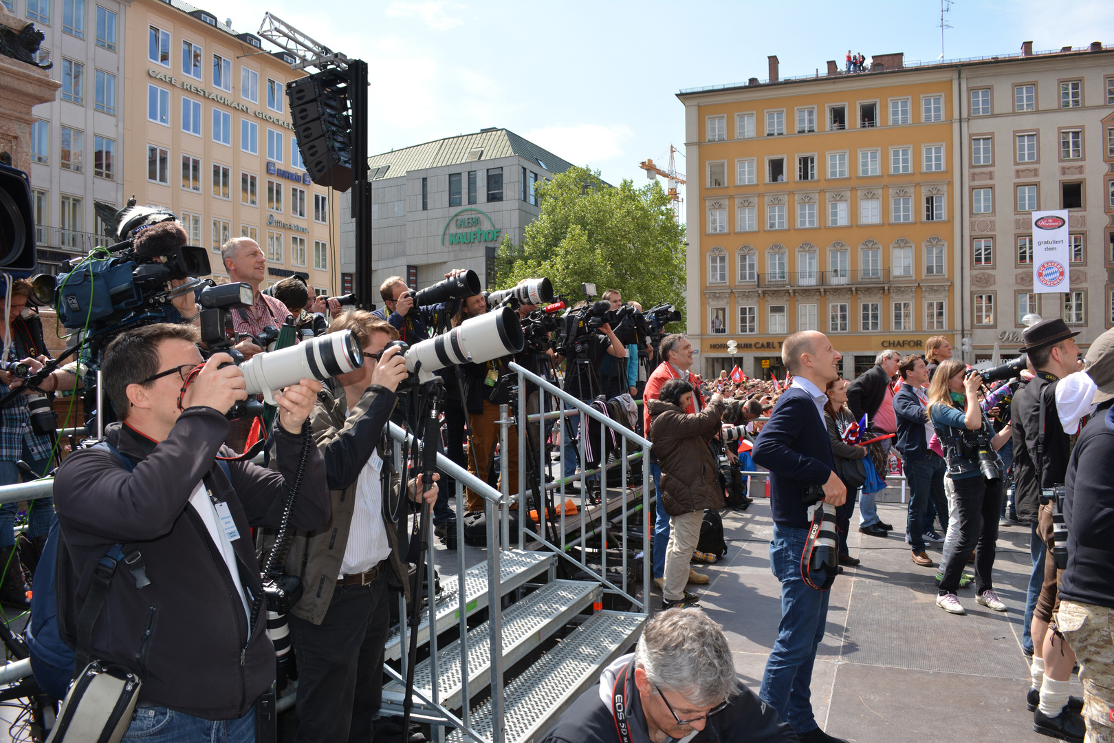 Journalisten bei der Arbeit