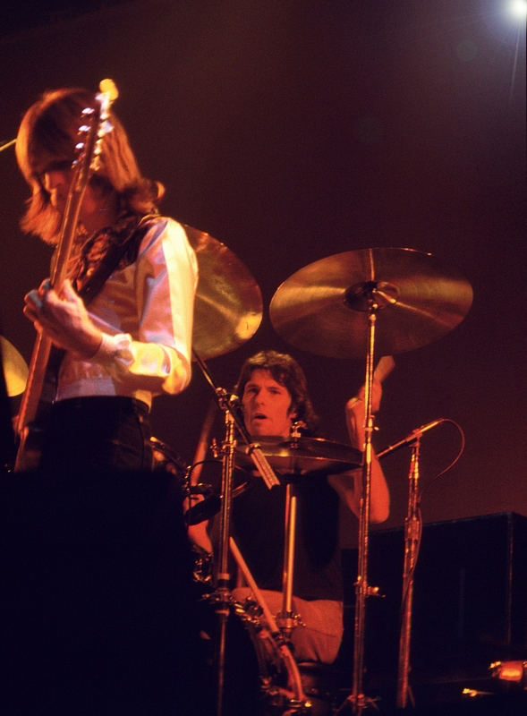 Journey 1976 - Aynsley Dunbar 2