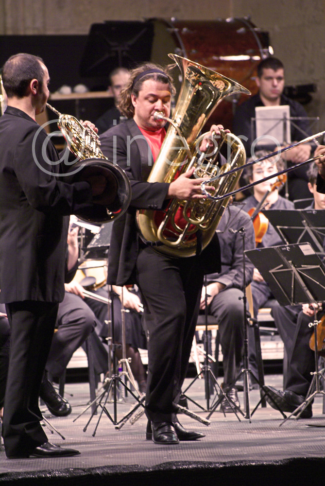 Joven Orquesta Nacional de España y la Spanish Brass Luur Metals