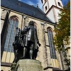 J.S.Bach Denkmal vor der Thomaskirche in Leipzig