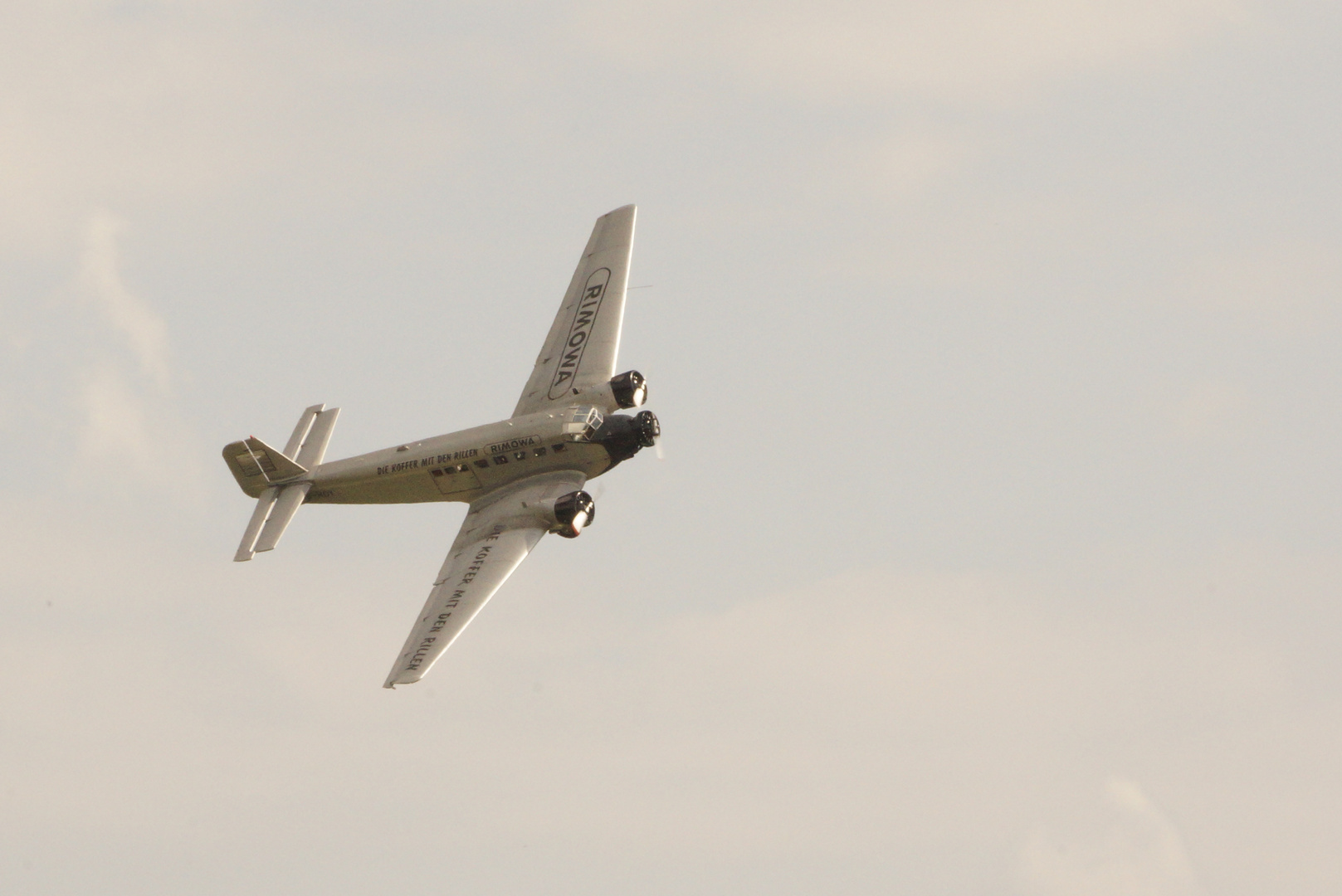 JU 52 360° Überflug