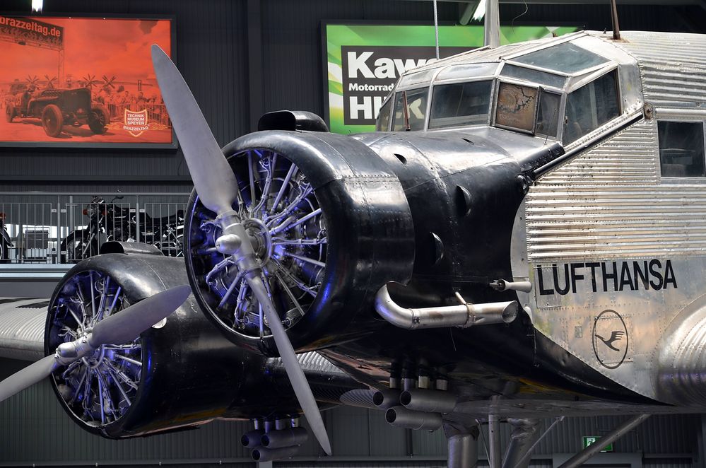 Ju 52