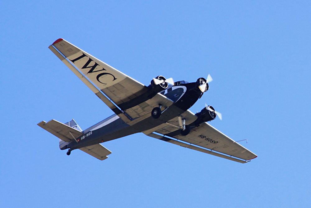 JU 52