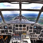Ju 52 Cockpit nach dem heutigen Stand der Technik