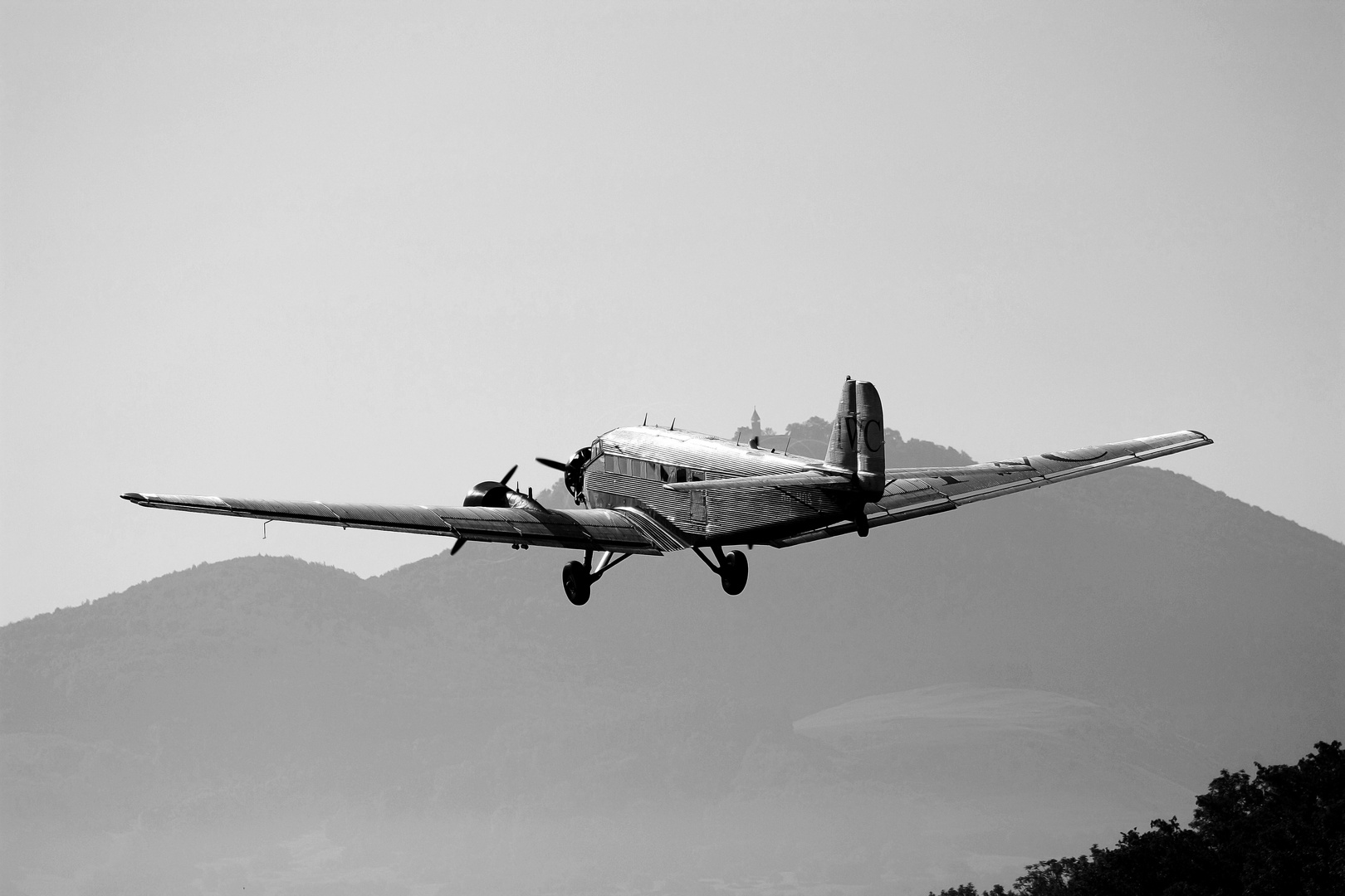 JU-52 HB-HOS