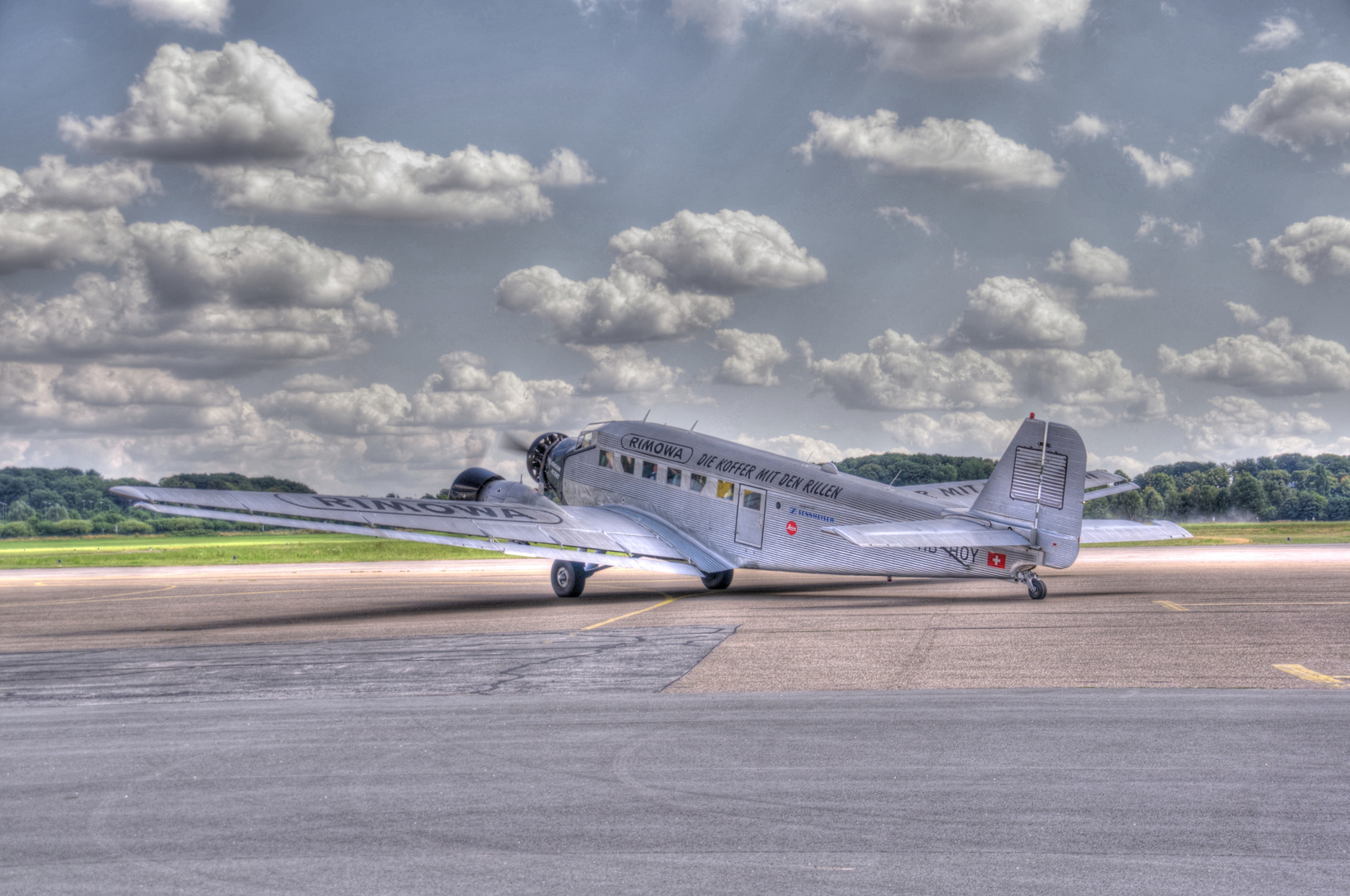 Ju 52 HB-HOY