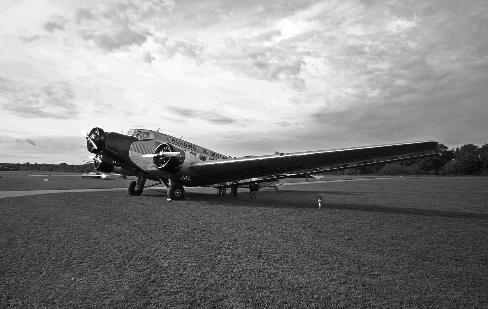 JU 52 HB-HOY , " Tante JU ", II.