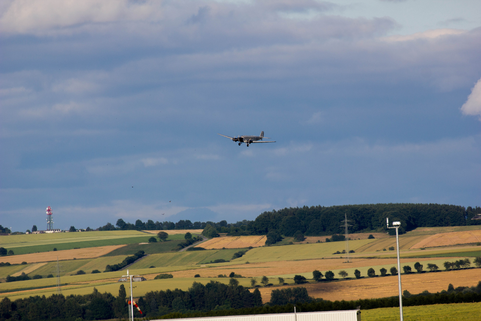 Ju 52 im Anflug auf Kassel-Calden