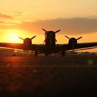 JU-52 im Sonnenaufgang